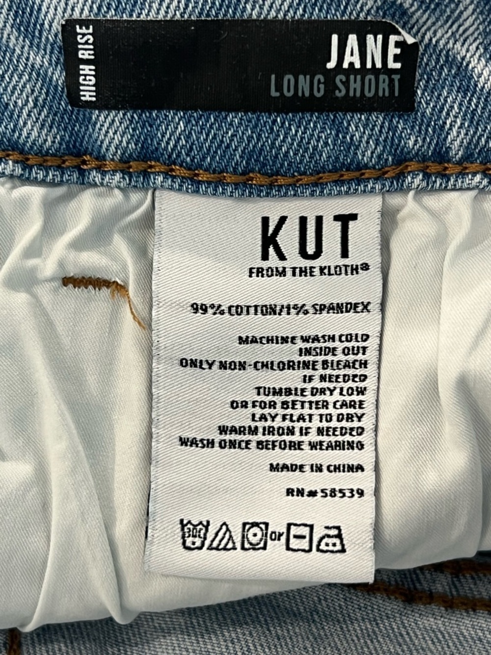 KUT from the Kloth Jane Long Shorts High Rise Frayed Hem Light Wash Denim Size 6 - Picture 6 of 7